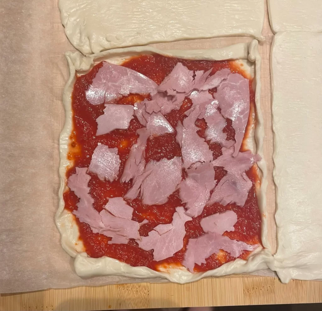 pizza-jambon-mozzarella-jambon-tomate